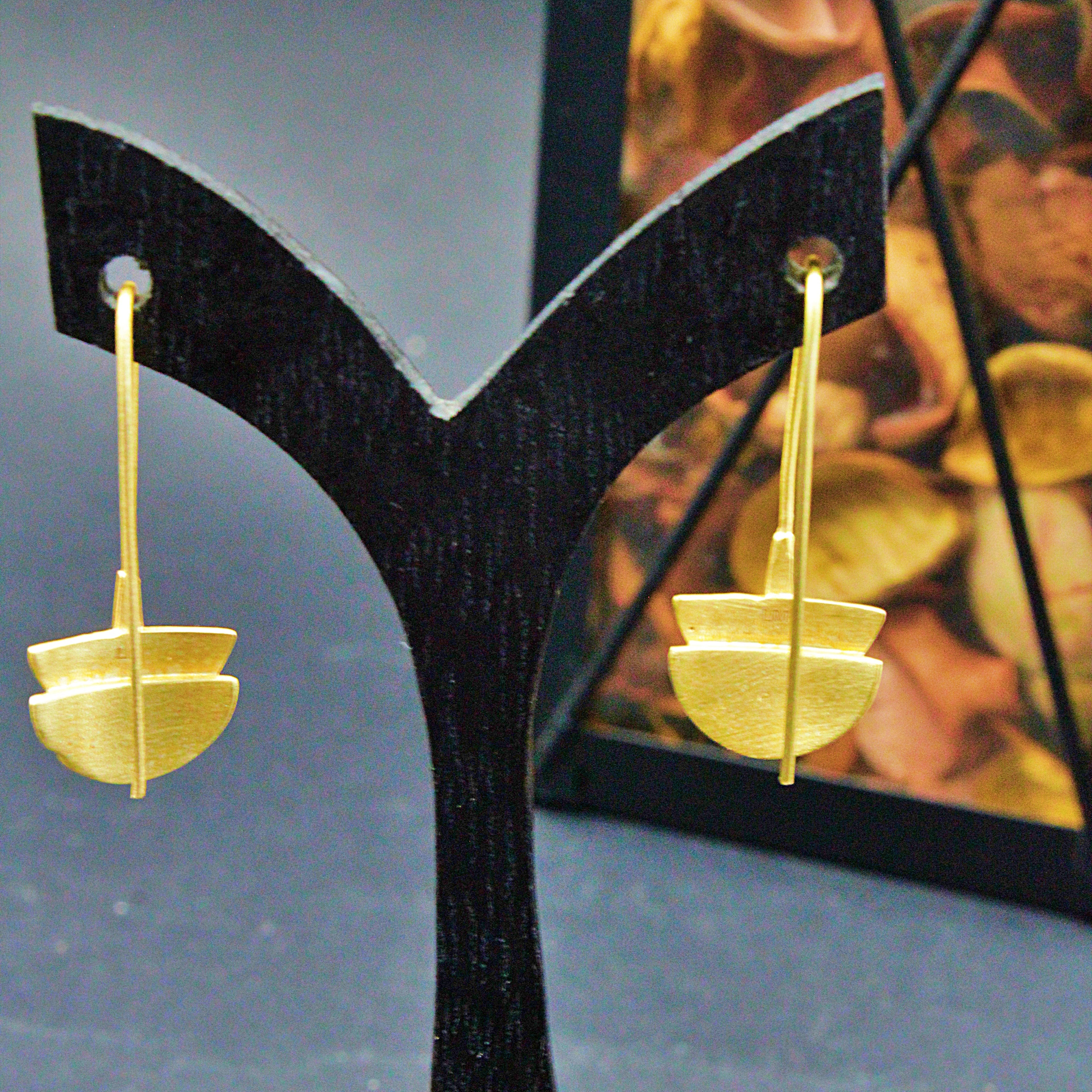 Pendientes CIOTTOLA de diseño bañados en oro-4