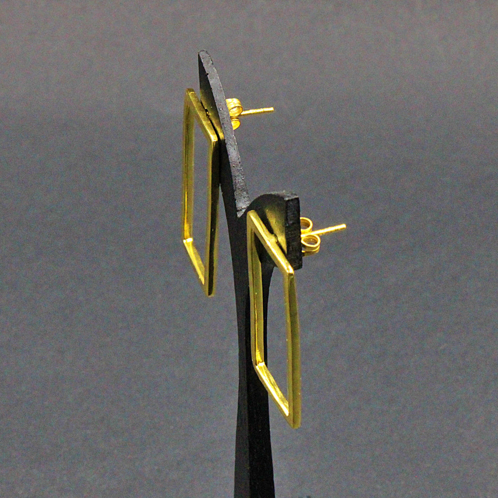 Pendientes SEMPLICE de diseño bañados en oro-2